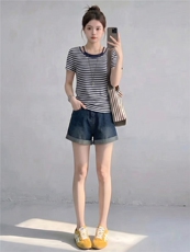 慵懒风时尚休闲套装女夏季新款圆领条纹短袖上衣牛仔短裤两件套潮，女装套装/套裙，江南
