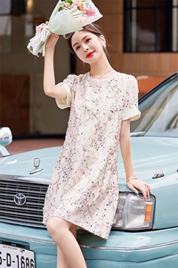 精致珠片刺绣连衣裙女夏季气质大码裙子2025年新款欧货a字裙图片