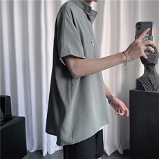 浅绿色