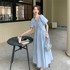 浅蓝色V领泡泡袖设计长裙女2025新款夏季文艺淡人超好看连衣裙潮，女装连衣裙，2C129