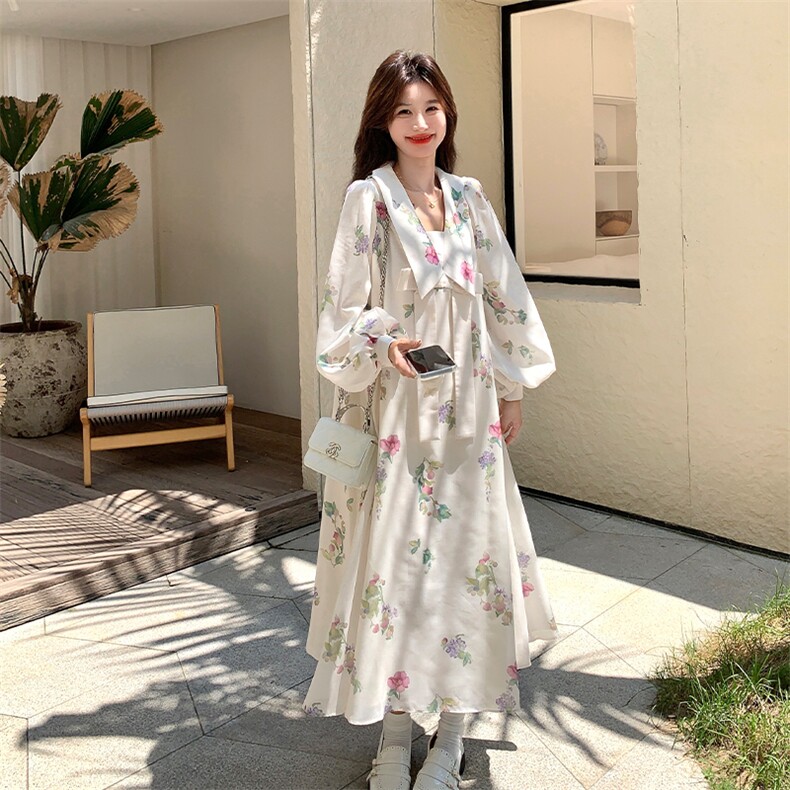 森系文艺风娃娃领白色碎花连衣裙女春秋超火好看氛围独特漂亮长裙,女装连衣裙,2C007