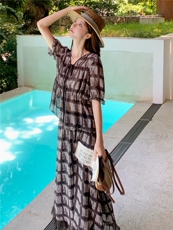 时尚休闲格纹显瘦系带上衣木耳边半裙超仙两件套女，女装套装/套裙，水衣源