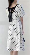 后背蝴蝶结、波点连衣裙，女装连衣裙，Must Bloom绽放