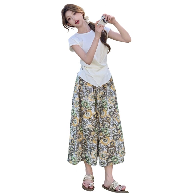 轻熟风设计感t恤套装裙女夏新款小个子显瘦休闲碎花半身裙两件套,女装套装/套裙,浙宝208A