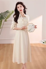 2024春秋季时尚气质中式复古盘扣印花产后哺乳期外出喂奶连衣裙潮，女装连衣裙，艾贝斯
