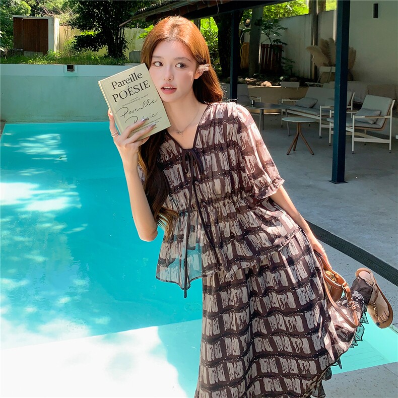 时尚休闲格纹显瘦系带上衣木耳边半裙超仙两件套女,女装套装/套裙,水衣源