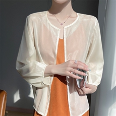 2025夏季新款冰丝吊带背心遮肚洋气宽松吊带上衣百搭休闲简约优雅，女装防晒衣，圣丽羊绒