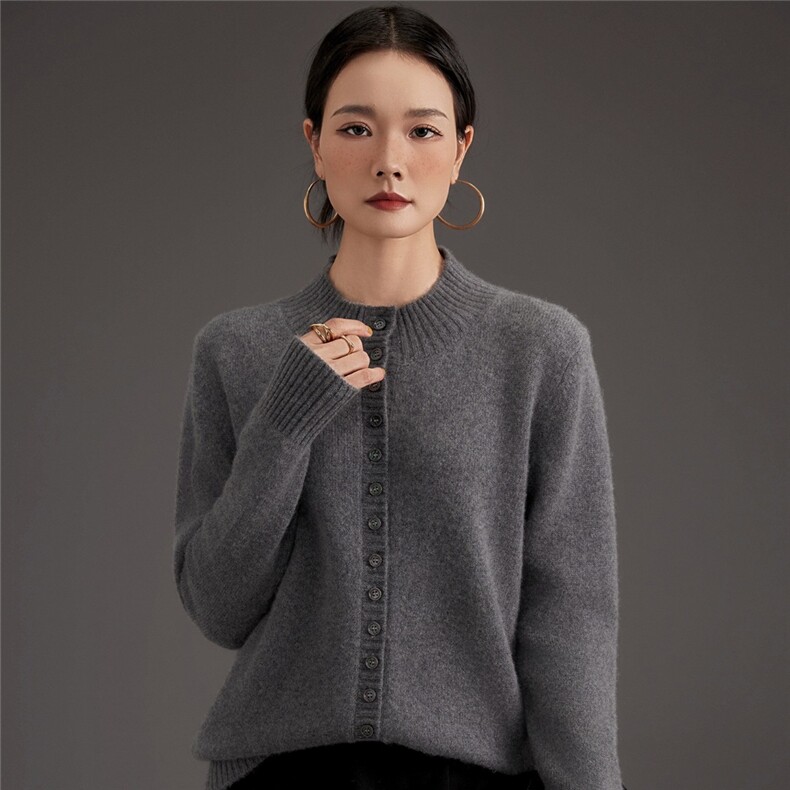 2025新款女士多扣时尚舒适百搭,女装羊绒衫,鑫萬耀羊绒
