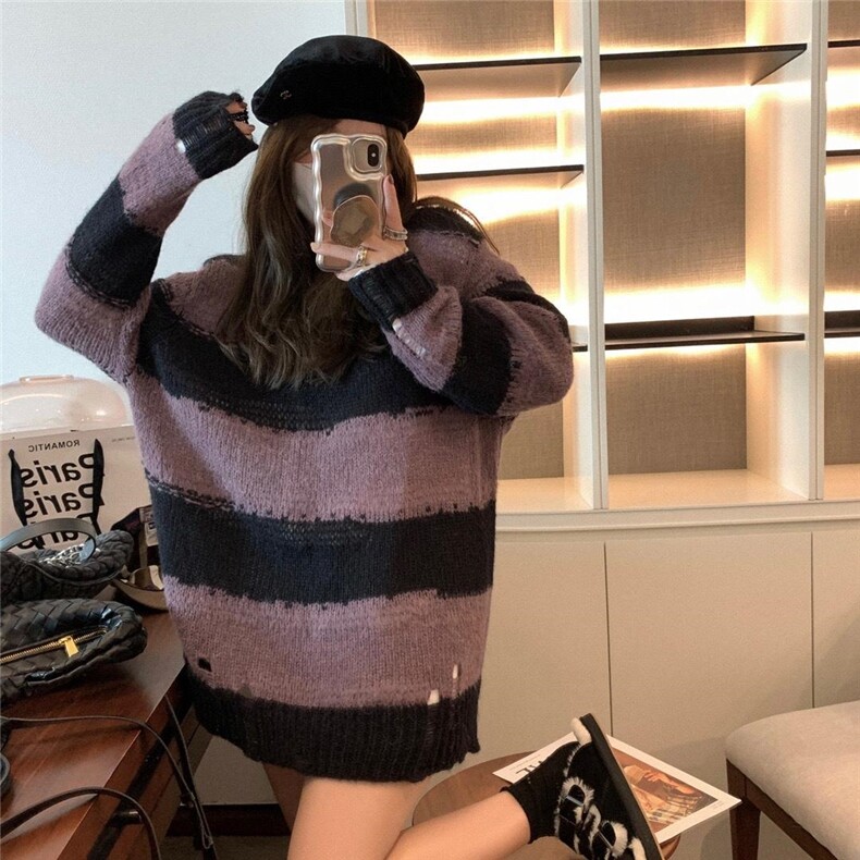 现货秋冬新款条纹破洞毛衣，女装针织衫/毛衣，XTZ style