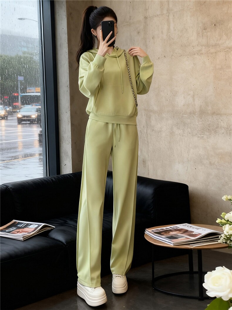 女秋季网红炸街时尚运动套装盐系穿搭纯色连帽卫衣阔腿长裤两件套,女装套装/套裙,江南