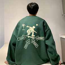 墨绿色