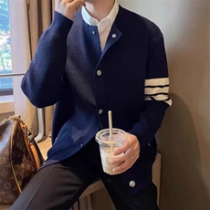 藏青色