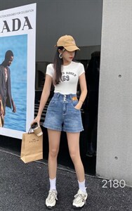 夏季休闲短裤图片