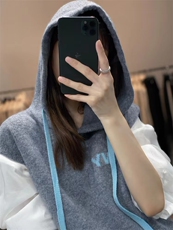 新款连帽抽绳无袖针织衫女马甲背心外穿纯色内搭毛衣，女装马甲，千御纺羊绒