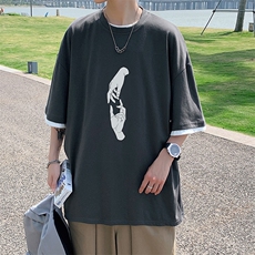 灰色