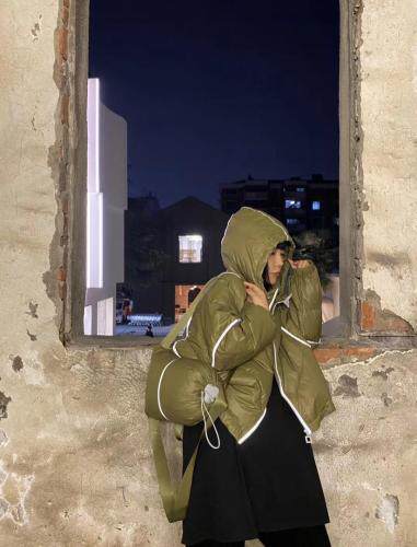 可收纳式羽绒服，女装羽绒服，金漫莎