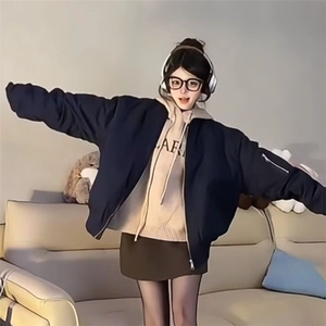 美式复古棒球服外套男女秋冬新款大码显瘦高级感飞行员夹克冲锋衣图片
