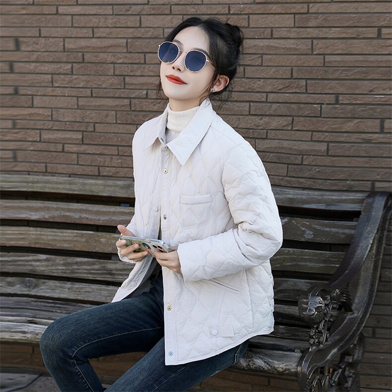 轻薄小香风菱形格衬衫翻领90白鸭绒羽绒服女2024冬短款小个子外套,女装羽绒服,曼娅璐