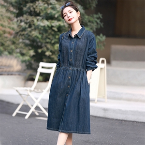欧货牛仔连衣裙女长袖秋季2025新款时尚大码胖mm显瘦中长款衬衫裙图片