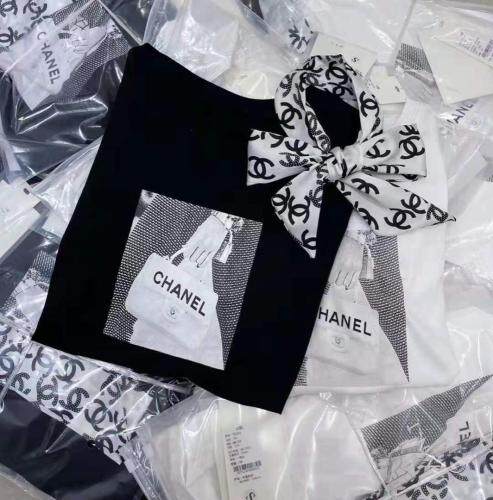 一系列天丝材质，女装，幻题