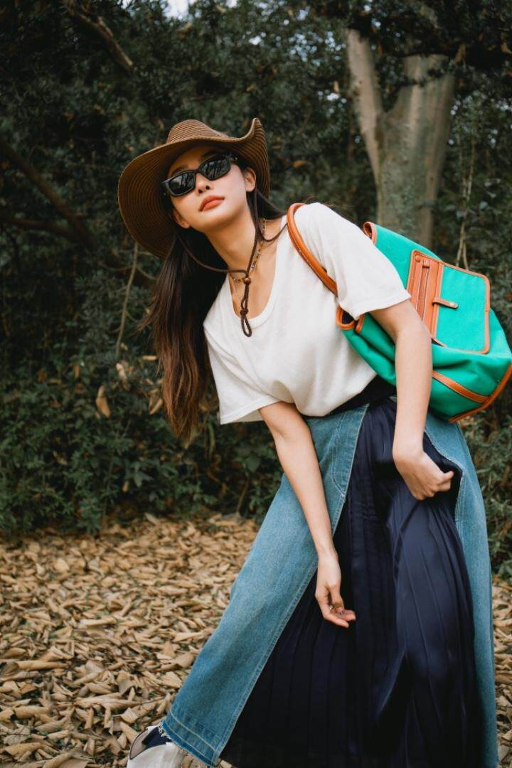 是爱 SHI AN SHIAN136929