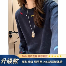 藏青色