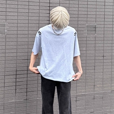 花灰色