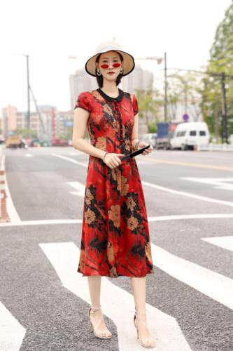 娃娃领减龄真丝缎连衣裙，女装连衣裙，澳洛菲