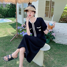 新款现货主推针织显瘦连衣裙9829-P125-K178，女装连衣裙，2C129