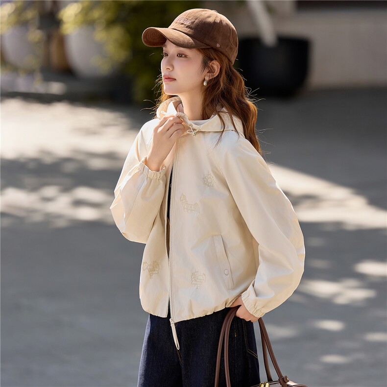 紫色工装开衫外套女2026秋季新款连帽拉链宽松高级感夹克上衣,女装短外套,梦懿尔