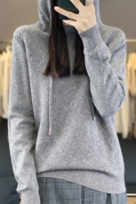 连帽针织羊毛衫女士宽松纯色亲肤毛衣2025秋冬新款套头卫衣打底衫，女装针织衫/毛衣，大美人包芯纱店