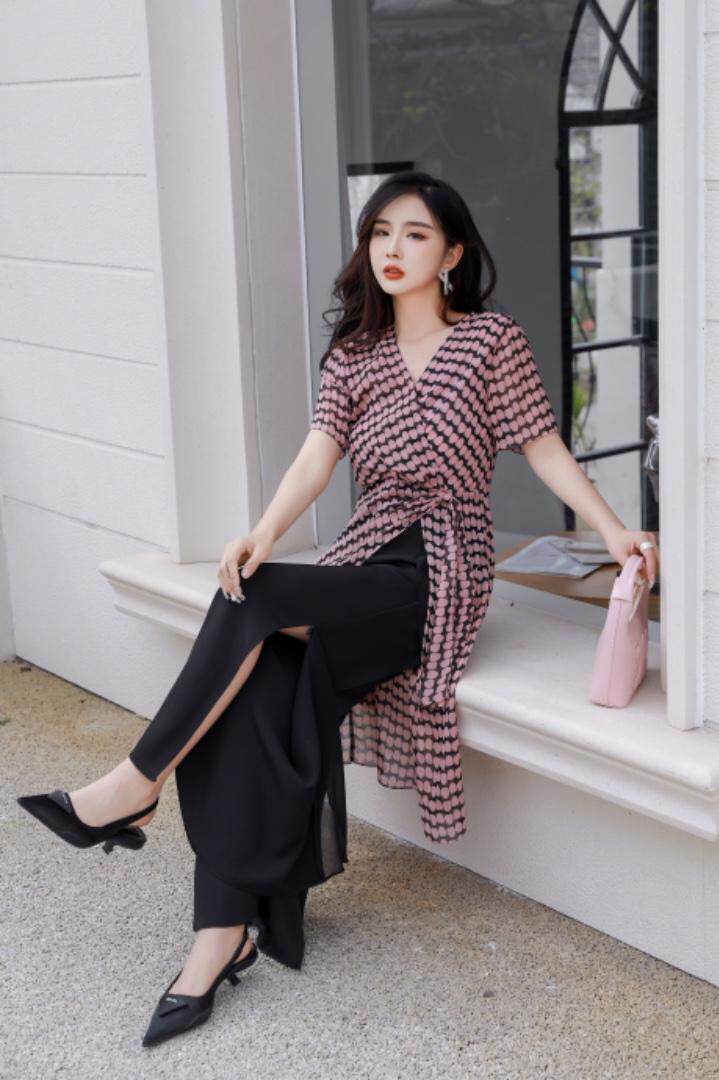 2023年时装套裤，其它，贻思茗