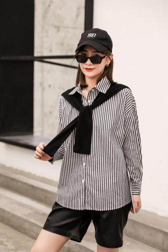 现货供应上衣，其它，蒙娜迪妮