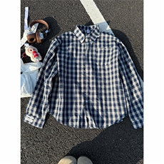 藏青色