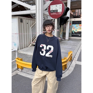 新款数字贴布绣美式复古卫衣女圆领休闲运动风长袖情侣款图片