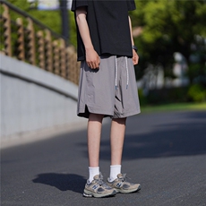 灰色