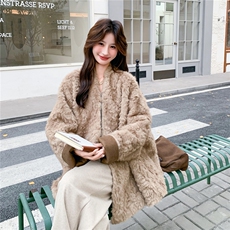 超火现货慵懒风蝙蝠袖宽松皮毛一体2C259-2512-P265-K398，女装短外套，2C259