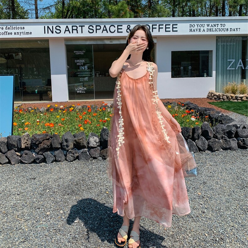 法式浪漫超仙度假风吊带连衣裙女2026夏季粉色223-1355P140K198，女装连衣裙，莘蕾