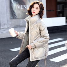 羽绒服新款2021年冬装韩版宽松时尚亮面立领小个子短款白鸭绒，女装羽绒服，香水丽阁