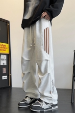 春季潮流美式高街垂感褶皱设计三条杠宽松直筒长裤A436-817-P35，男装休闲裤，电商A436