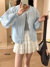 2025年夏季薄款宽松型休闲短款防紫外线日常百搭，女装衬衫，洛丽兰可