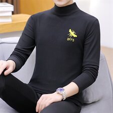 黑色