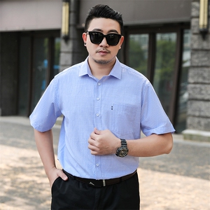 新款条纹格子短袖衬衫男士加肥加大码宽松夏装男薄衬衣潮1409图片