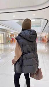 2022新款复古牛角扣90%白鸭绒羽绒马甲图片