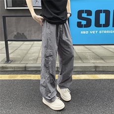 灰色