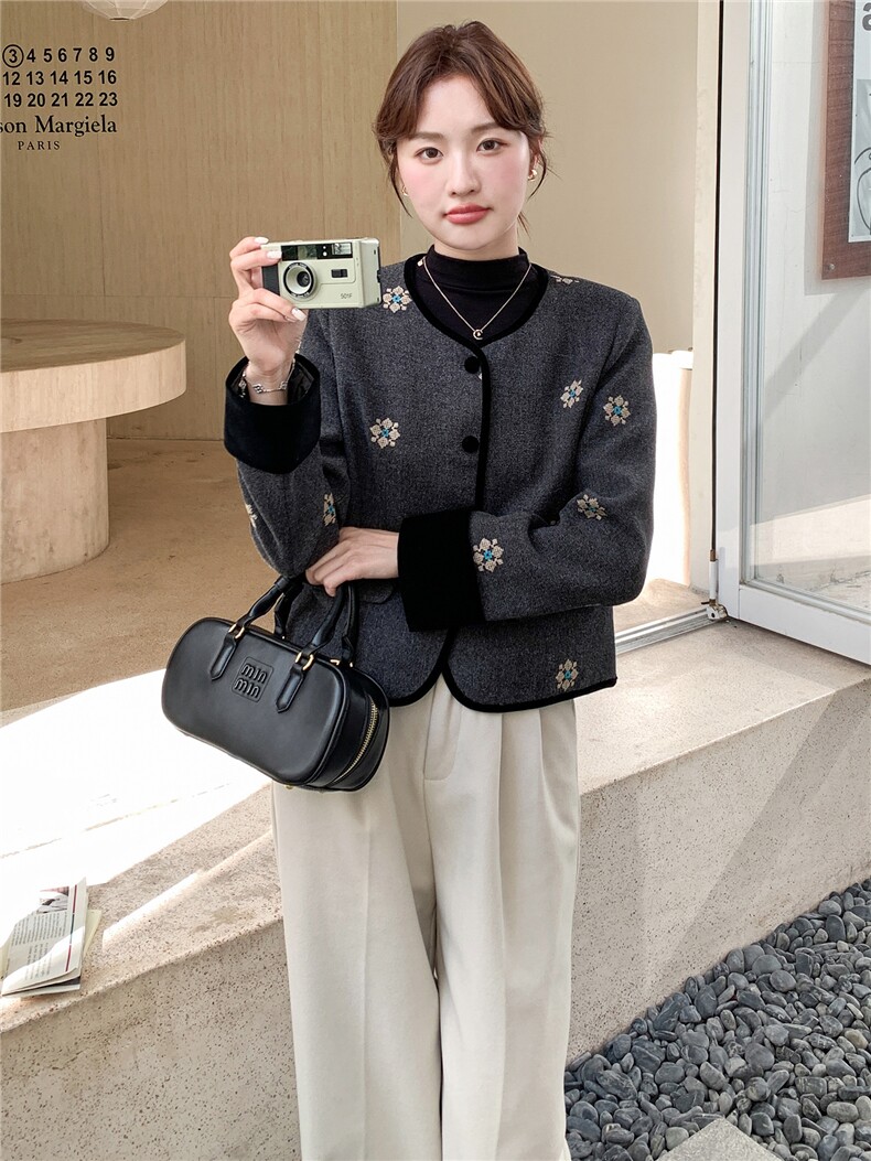 2025秋冬新款刺绣双面呢外套女,女装毛呢外套,曼娅璐