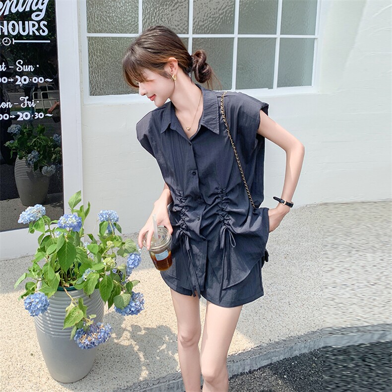 灰色无袖衬衫短裤套装女2025夏季新款休闲气质超好看高级感两件套图片