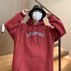 酒红色