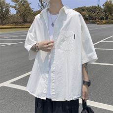 白色