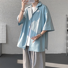 浅蓝色